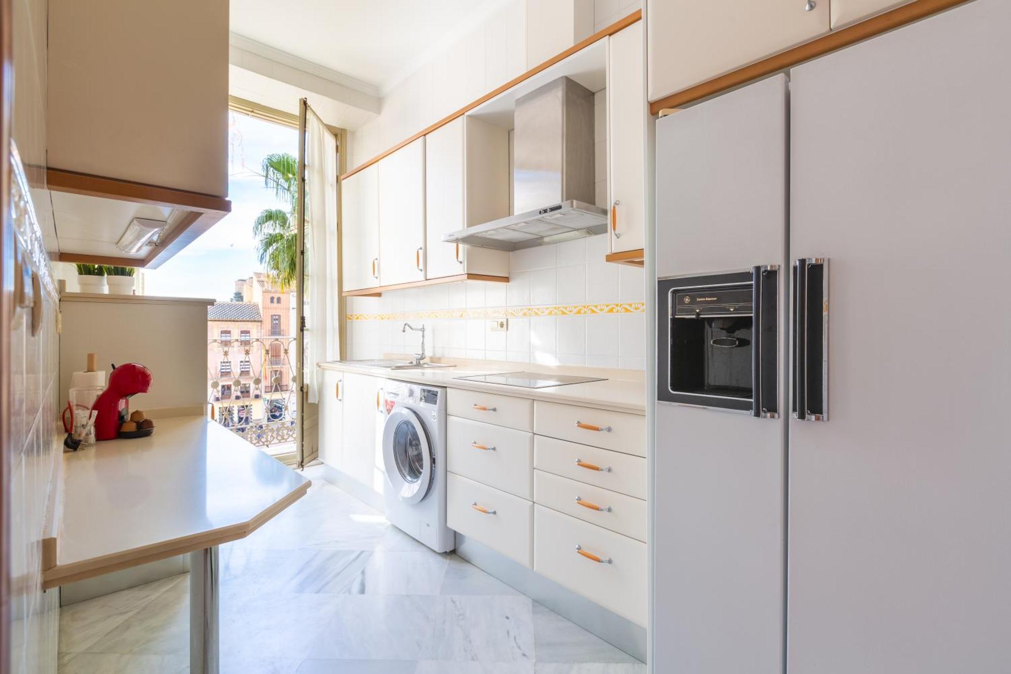 Apartamento Plaza De La Constitucion Málaga Exterior foto