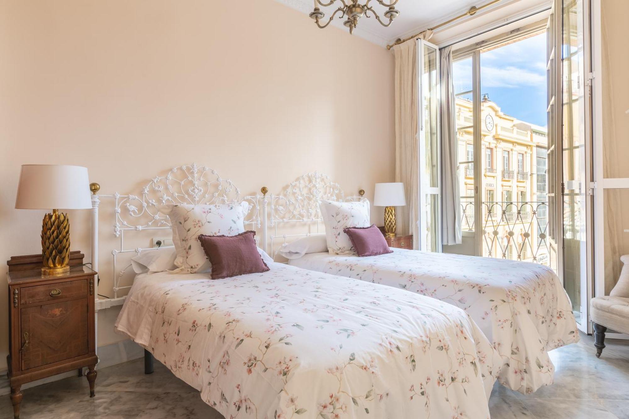 Apartamento Plaza De La Constitucion Málaga Exterior foto